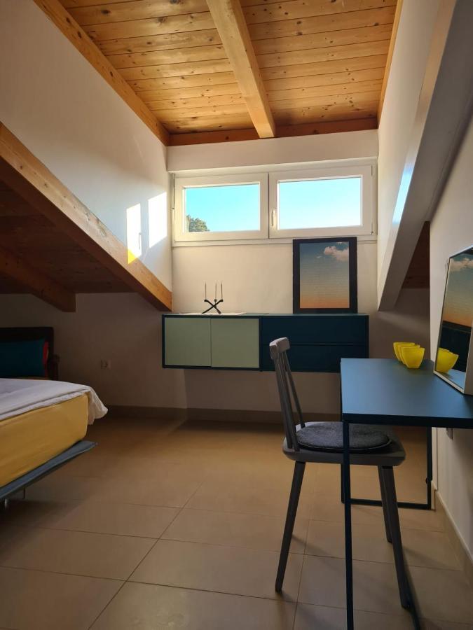 Appartamento Robi Rovigno Esterno foto